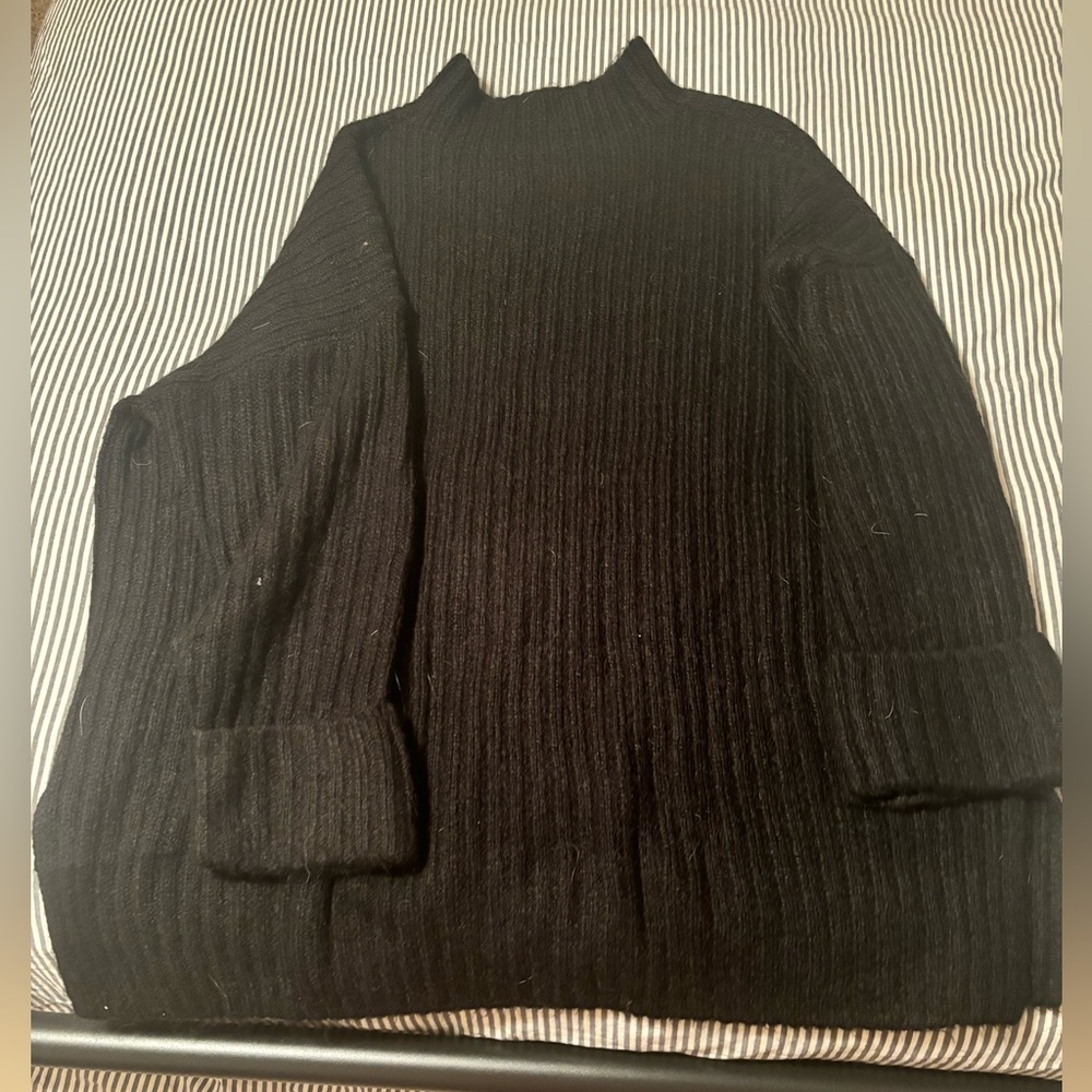 Old navy tunic length black sweater XXL